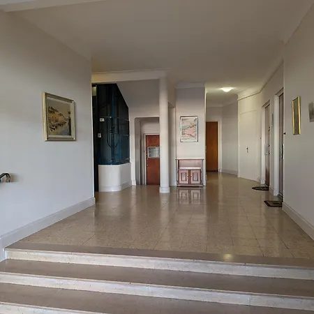 La Grande Bleue, Magnifique T2 Climatisé, Proche De La Appartement Menton