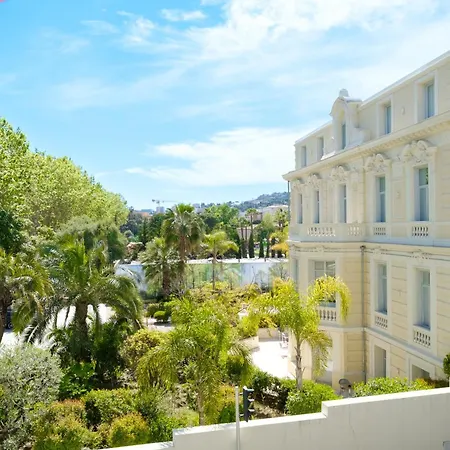 La Grande Bleue, Magnifique T2 Climatise, Proche De La