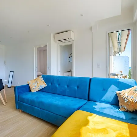 La Grande Bleue, Magnifique T2 Climatise, Proche De La *