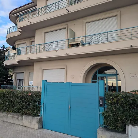 La Grande Bleue, Magnifique T2 Climatise, Proche De La Apartman *